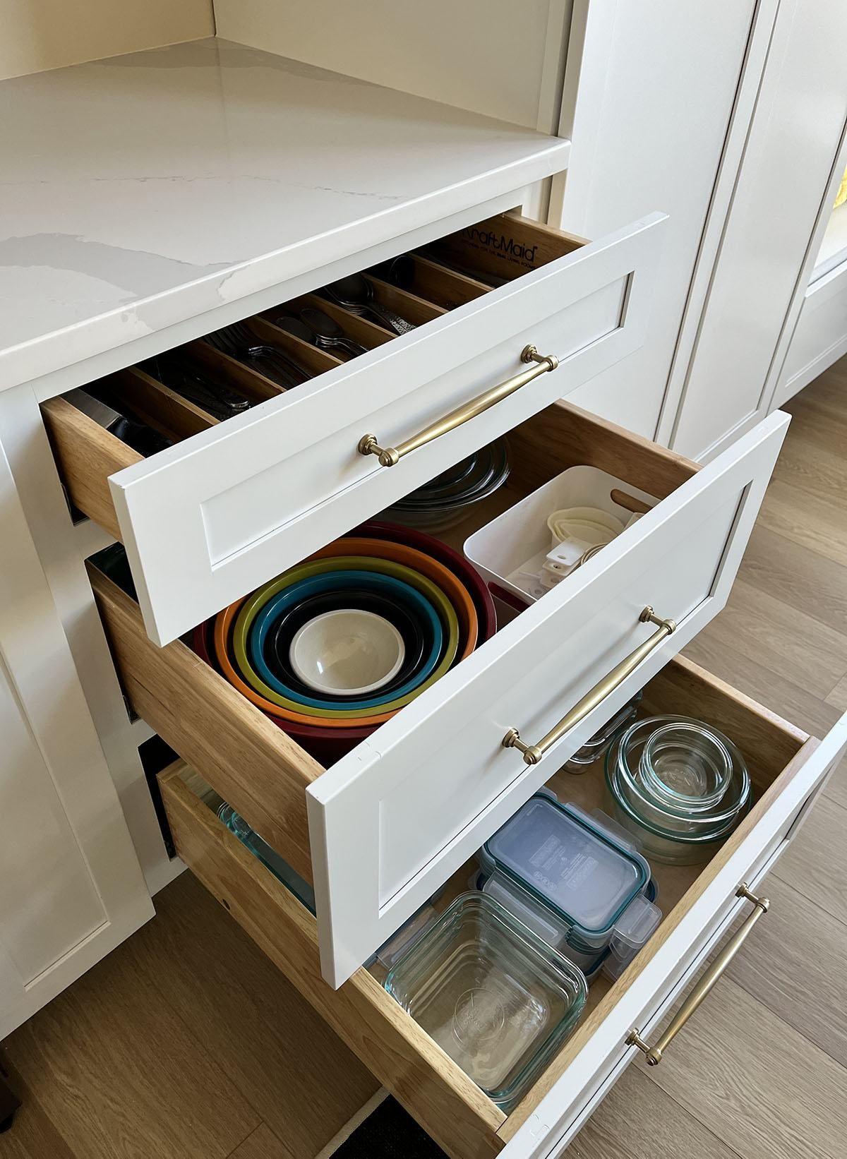 Kitchen Drawer Organization: 15-Minute Reset
