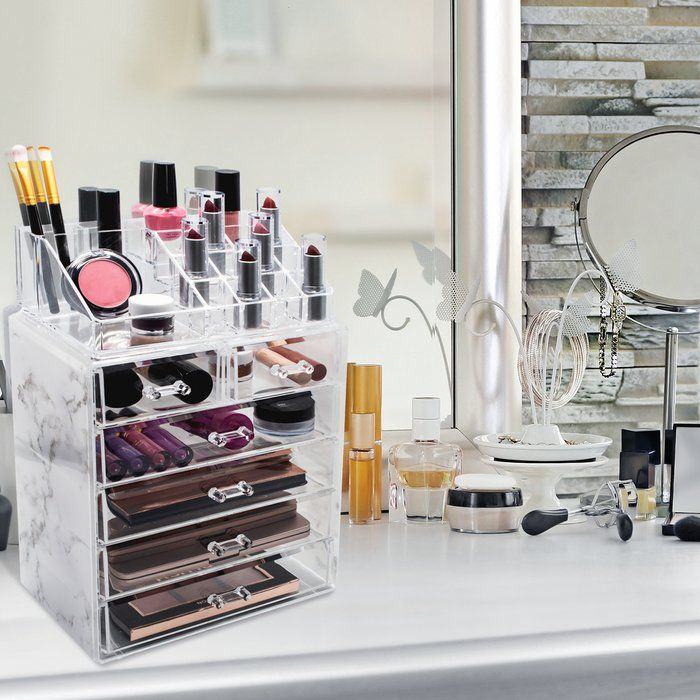 Glass Skin Routine: Hydration Steps